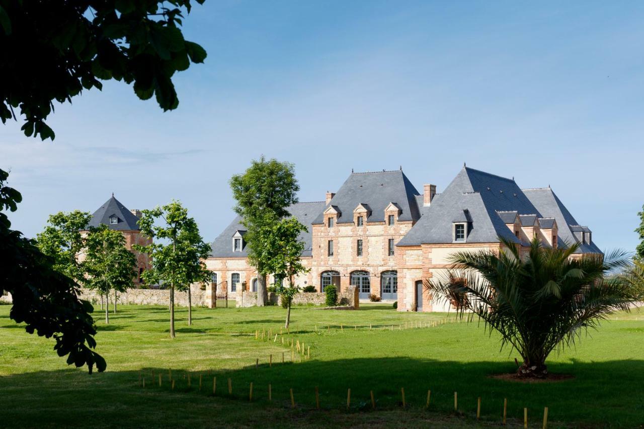 Le Domaine De Ravenoville - Pierres D'Histoire Екстериор снимка